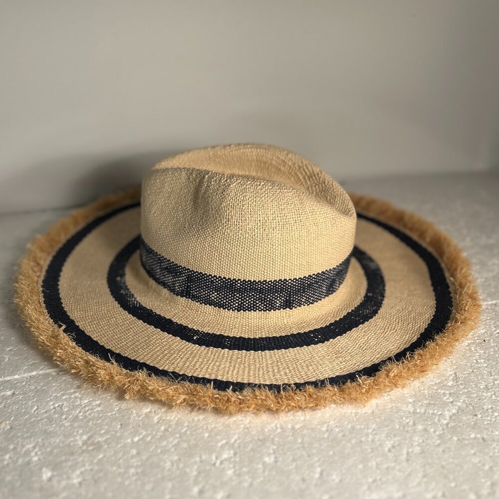 CoCo & Carmen NWOT OSFA Sunhat Navy Stripe Festival Beach Boho Resort Cottage - Picture 2 of 6